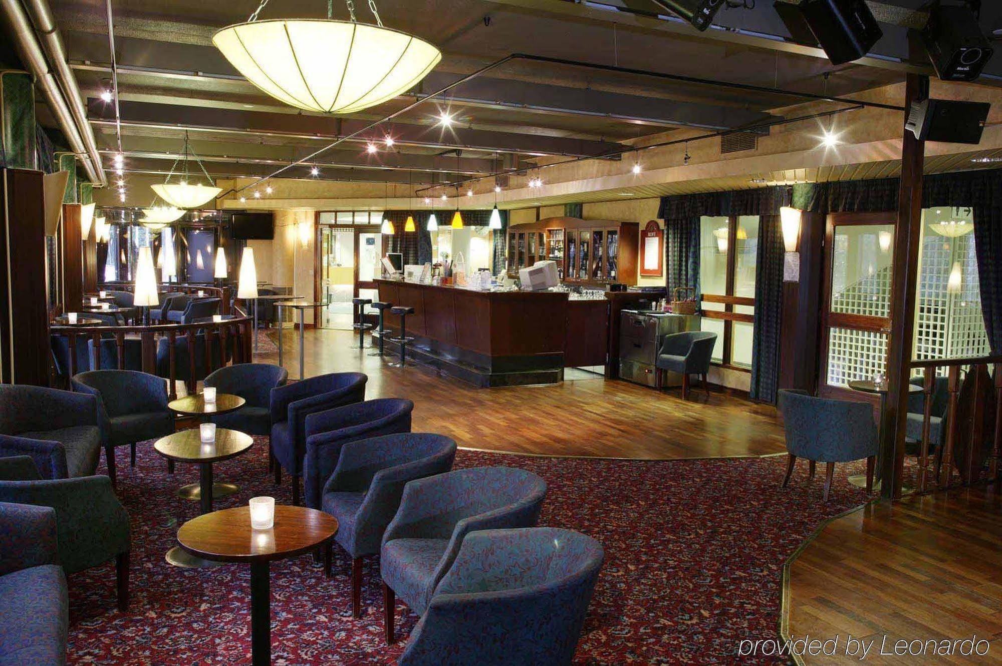迈克会议酒店 基尔科努米 外观 照片